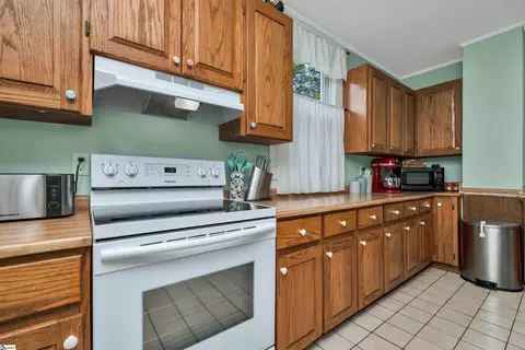 403 N Main St, Greer, SC 29650 photo 22