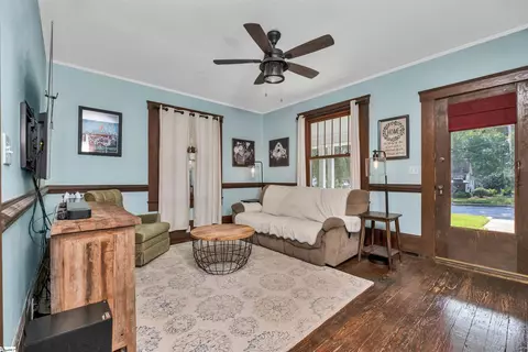 403 N Main St, Greer, SC 29650 photo 7