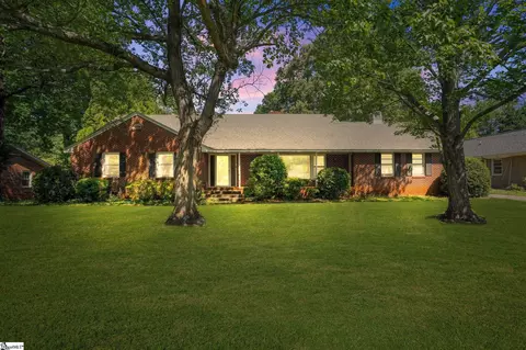 109 Lake Forest Dr, Greenville, SC 29609