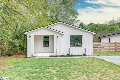 416 Birnie St, Greenville, SC 29611