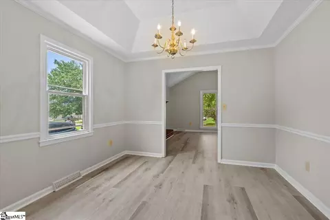 124 Fairview Pl, Greer, SC 29651 photo 8