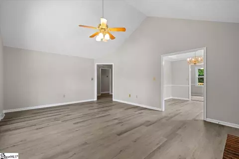 124 Fairview Pl, Greer, SC 29651 photo 6
