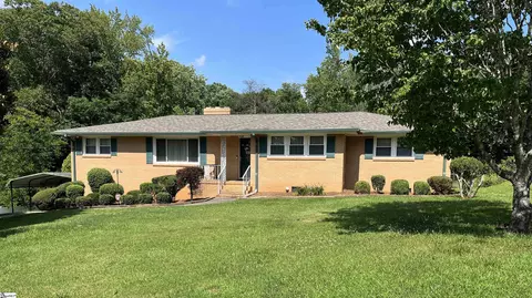 116 Glendale St, Greenville, SC 29605
