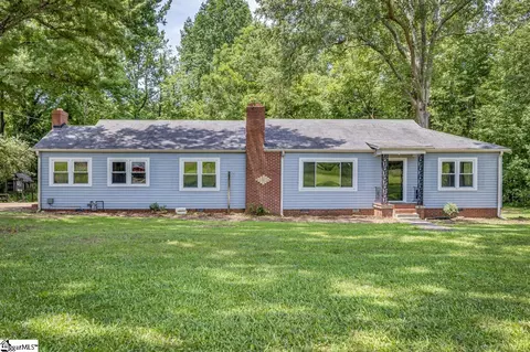 29686 Highway 76 E, Clinton, SC 29325