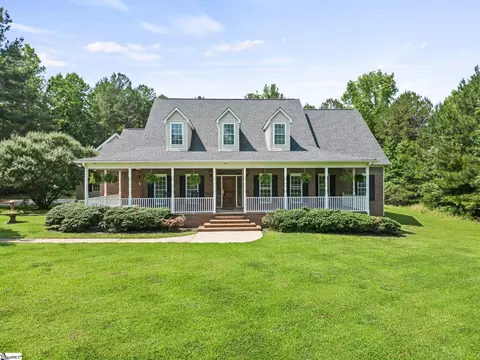 301 S Bennetts Bridge Rd, Greer, SC 29651