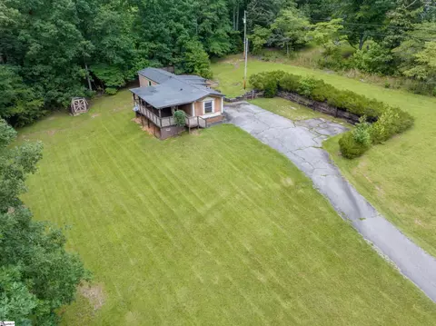 312 Catawba Dr, Easley, SC 29640