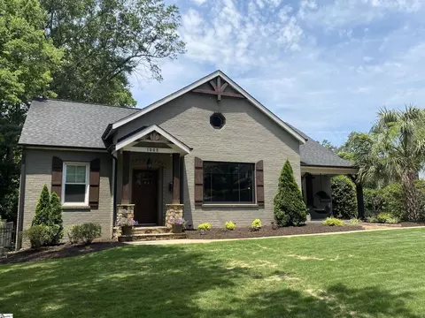 1005 N Main St, Greenville, SC 29609