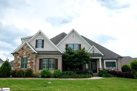 5 Maxwell Farm Dr, Simpsonville, SC 29681