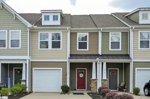 378 Hague Dr, Duncan, SC 29334