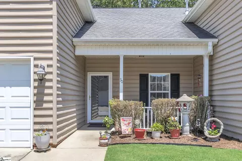 30 Endeavor Cir, Mauldin, SC 29662