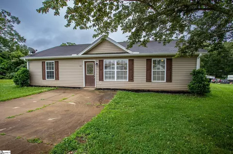 109 Pierre Ct, Greenville, SC 29617