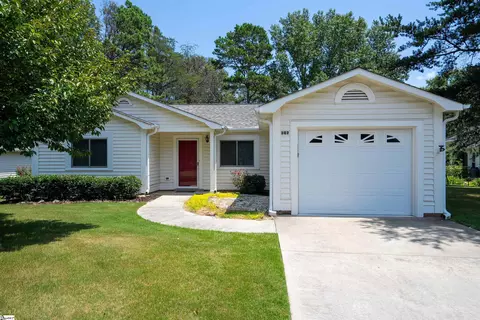 107 Woodtrace Cir, Greenville, SC 29615