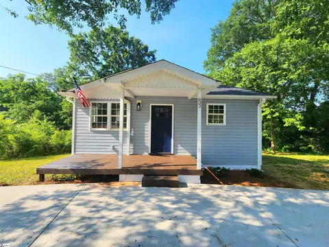602 W D Ave, Easley, SC 29640 photo 2
