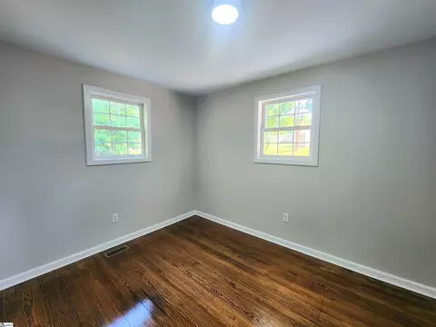 602 W D Ave, Easley, SC 29640 photo 12