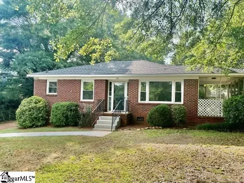 123 Tindal Rd, Greenville, SC 29617