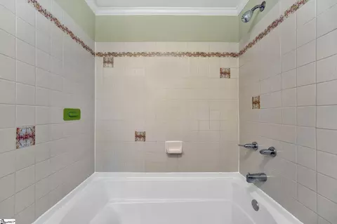207 Pine St, Greer, SC 29650 photo 32