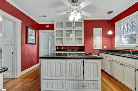 207 Pine St, Greer, SC 29650 photo 19