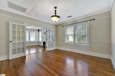 207 Pine St, Greer, SC 29650 photo 14