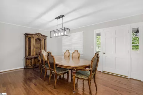 105 Clay St, Easley, SC 29642 photo 3