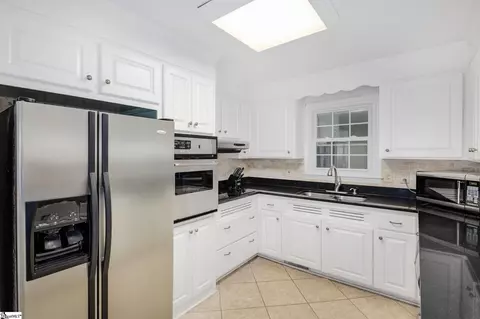 105 Clay St, Easley, SC 29642 photo 8