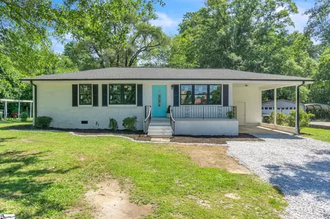 202 Alfred Rd, Easley, SC 29640
