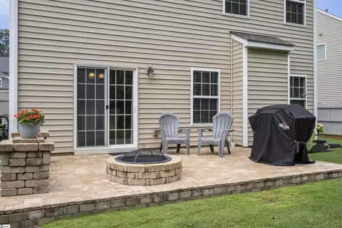 611 Millervale Rd, Greer, SC 29650 photo 5