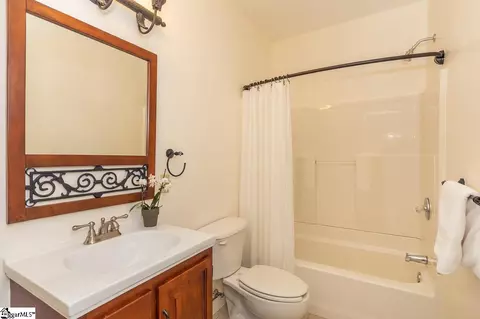 104 Barfield Dr, Easley, SC 29642 photo 27
