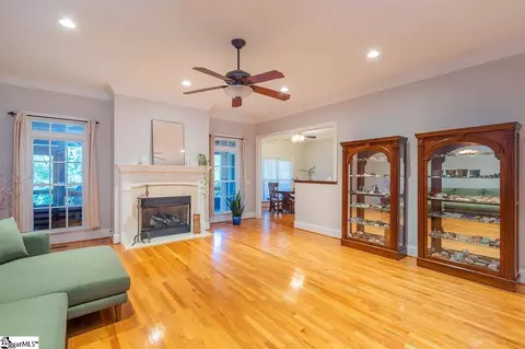 104 Barfield Dr, Easley, SC 29642 photo 9