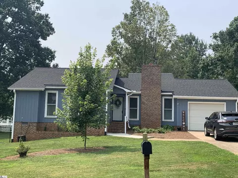 311 Heatherwood Dr, Easley, SC 29642