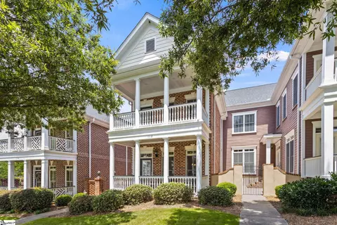 112 Rivoli Ln, Greenville, SC 29615