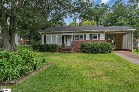7 Ila Ct, Greenville, SC 29611