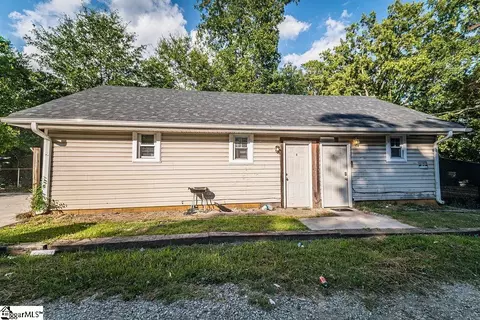 205 A Floyd Rd, Spartanburg, SC 29303
