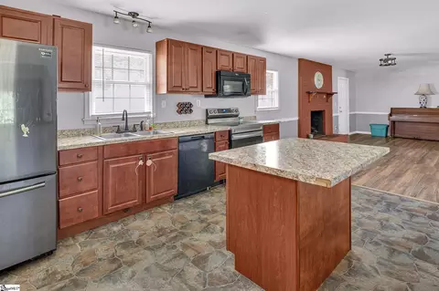 923 Highway 11 E, Chesnee, SC 29323 photo 8