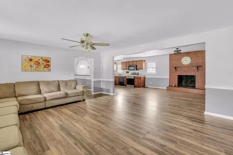 923 Highway 11 E, Chesnee, SC 29323 photo 4