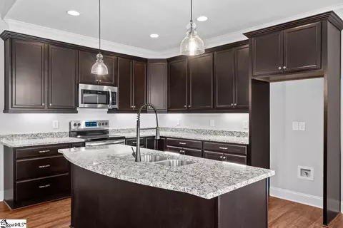 93 Dendy St, Pelzer, SC 29669 photo 6