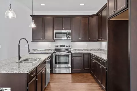 93 Dendy St, Pelzer, SC 29669 photo 7