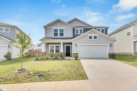 124 Pewter Cir, Simpsonville, SC 29680