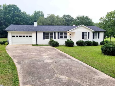 217 Eastbrook Dr, Woodruff, SC 29388