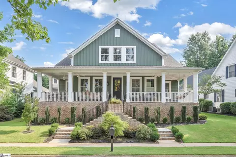 403 Berkmans Ln, Greenville, SC 29605