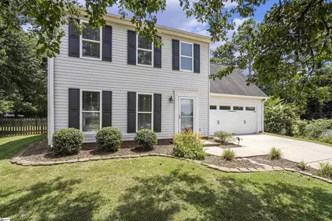 8 E Long Creek Ct, Simpsonville, SC 29680