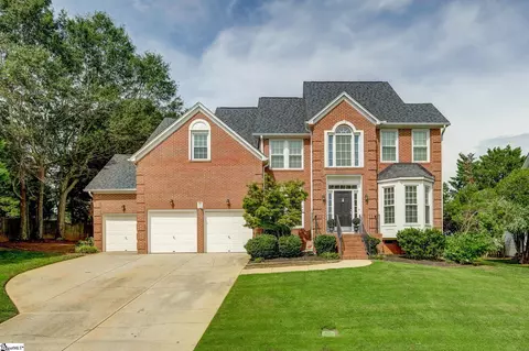 3 Riverton Ct, Greer, SC 29650