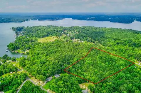 00 Barnett Rd, Cross Hill, SC 29332