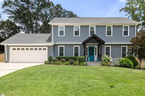 105 Stone Hill Ct, Greer, SC 29650
