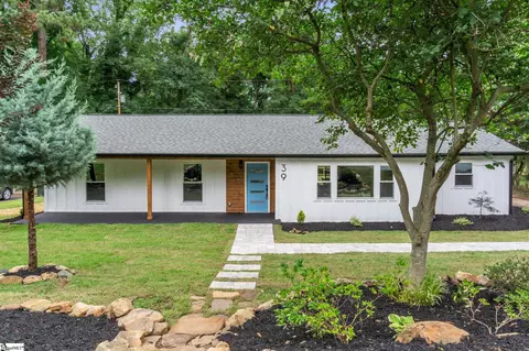 39 Swanson Ct, Greenville, SC 29609