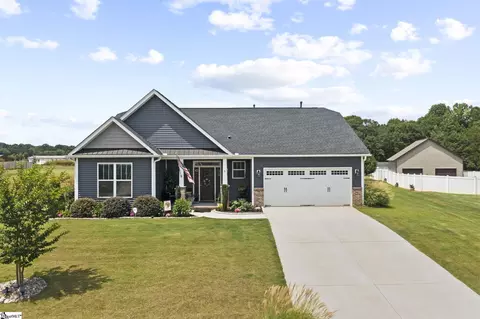 5 Fitzwilliam Pl, Piedmont, SC 29673