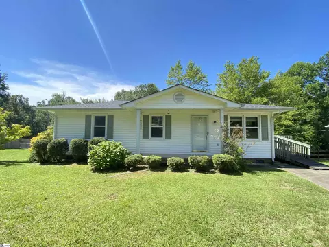 209 Beaver Creek Ct, Marietta, SC 29661
