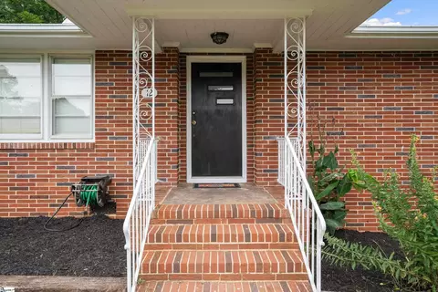 12 Davis St, Williamston, SC 29697 photo 2