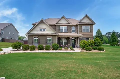9 Ridgewater Ct, Fountain Inn, SC 29644