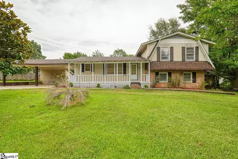 111 Benwood Dr, Simpsonville, SC 29680