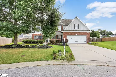 5 Candyce Ct, Simpsonville, SC 29680
